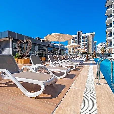 Elysium Deluxe Hotel 4*