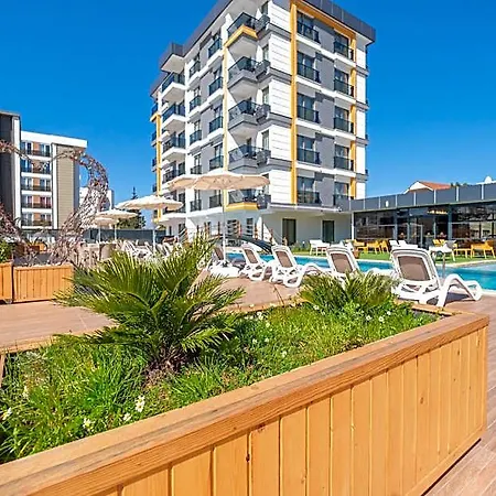 Hotel Elysium Deluxe 4*