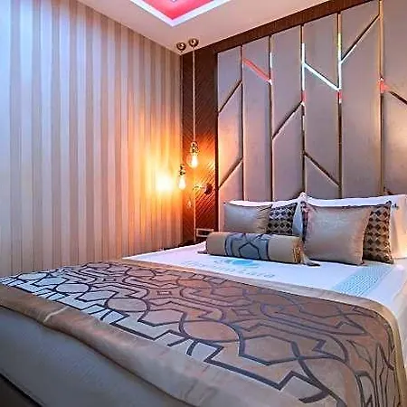 Elysium Deluxe Hotel Antalya